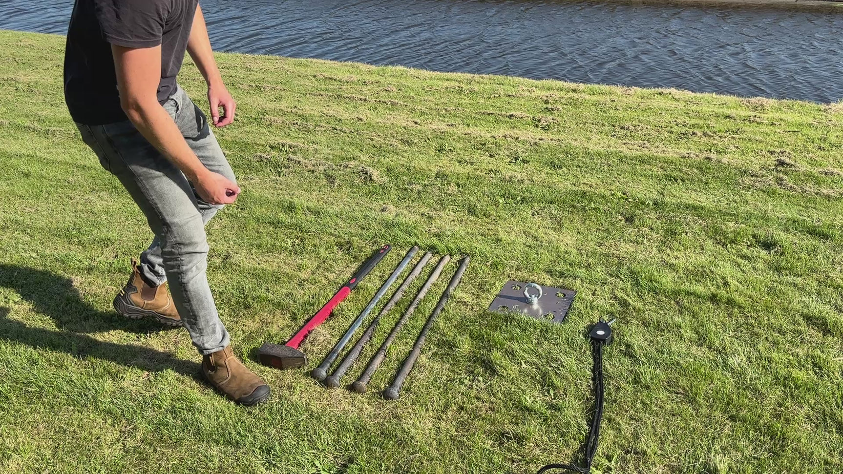 Voorhamer om tentharingen mee in te slaan